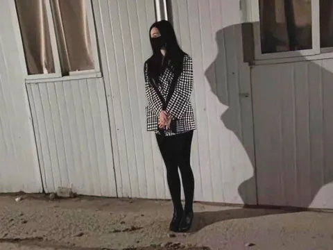 快餐南安村，一般般 - 陕西-咸阳 巷子里爱情故事实拍