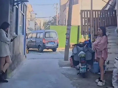 西海岸大效村紧逼妹 - 海南-海口 巷子里爱情故事实拍