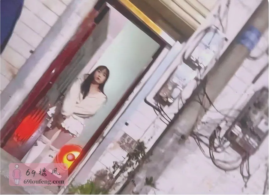 西安三官庙站街 - 陕西-西安 楼凤实拍第1张