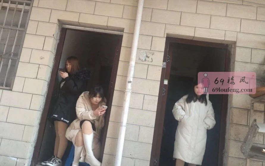 北京燕郊小张庄路边摊 - 北京 楼凤实拍第1张