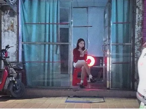 振兴路消费200 - 湖南-郴州 巷子里爱情故事实拍