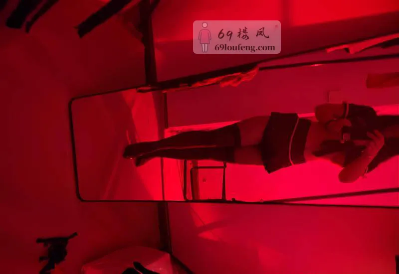 骚货玩家思思 - 湖北-武汉 楼凤实拍第2张