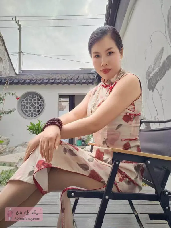 NTR反差人妻丽姐 - 江苏-苏州 楼凤实拍第2张