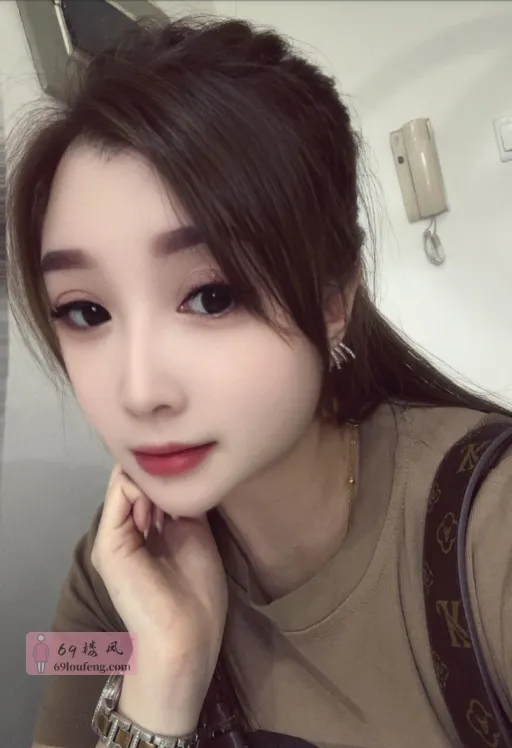 二仙桥气质御姐 - 四川-成都 楼凤实拍第1张