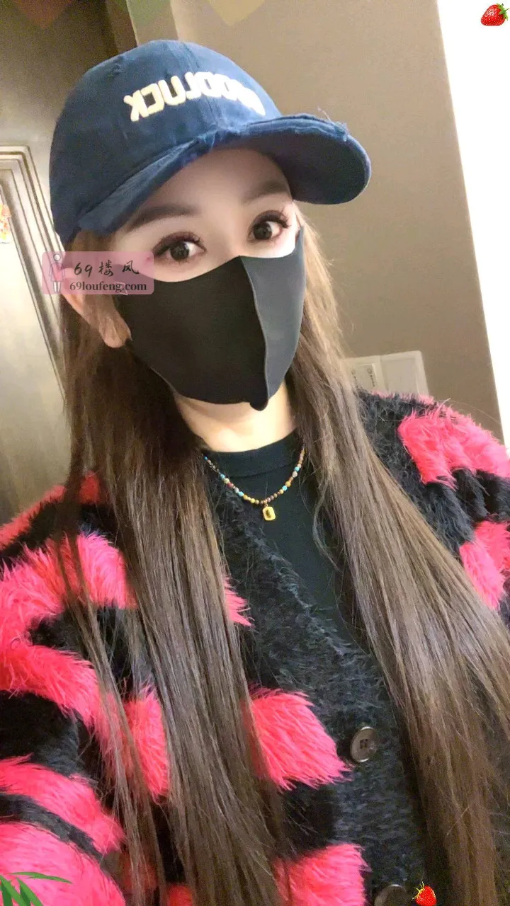 大胸闷脸少妇 - 上海-闵行区 楼凤实拍第2张