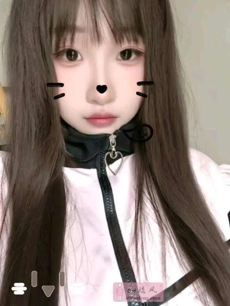 大胸翘臀小萝莉 - 辽宁-沈阳 楼凤实拍第1张