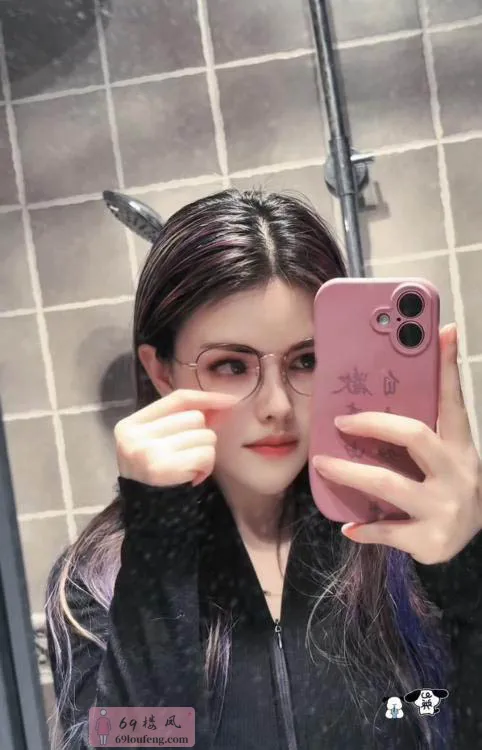 会所头牌转楼颜值御姐 - 重庆-渝北区 楼凤实拍第1张