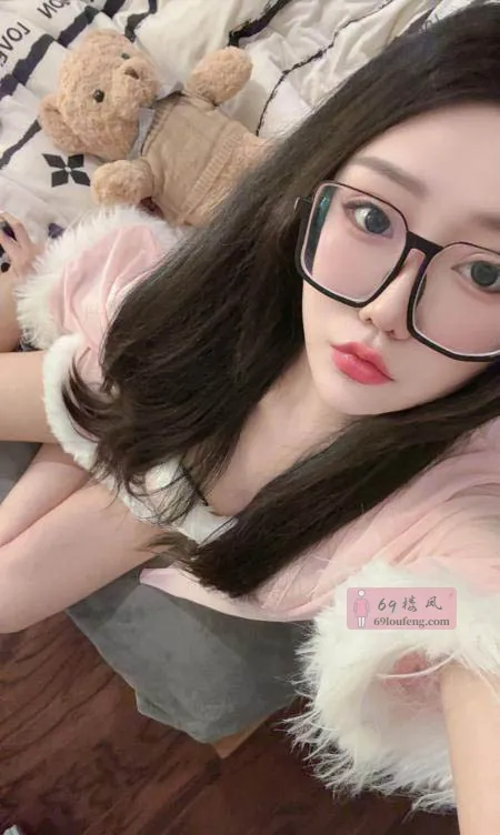 制服可爱小女友 - 上海-普陀区 楼凤实拍第1张