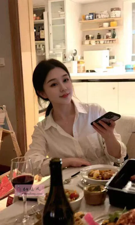 高颜值美女婉柔 - 江苏-南京 楼凤实拍第2张