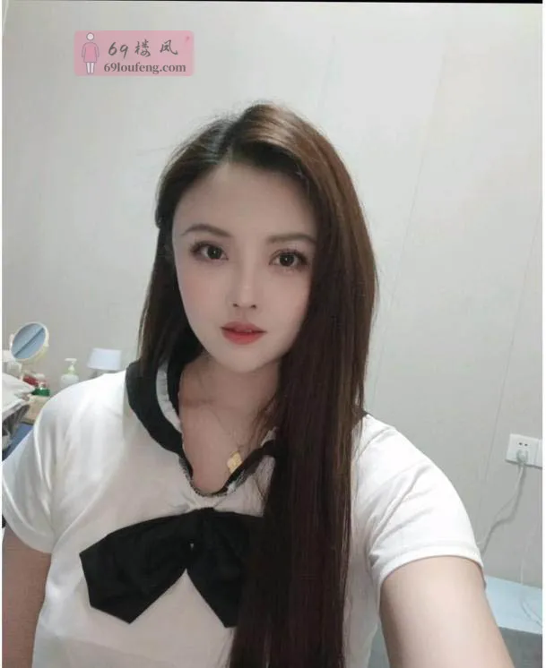 大胸女友李一桐 - 广东-深圳 楼凤实拍第3张