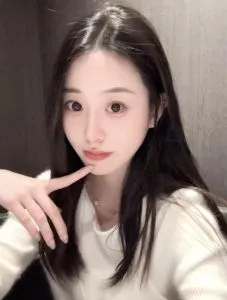 上海 - 松江区高颜值老师肉感超好的萌萌妹子实拍