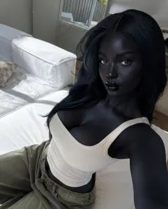 北京 - 朝阳区 附近最火老师 肯尼亚留学生大洋马长腿黑妹 照片墙