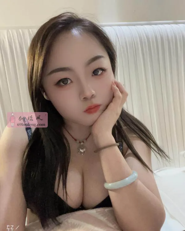 大胸服务控性感小姐姐 - 湖南-长沙 楼凤实拍第1张