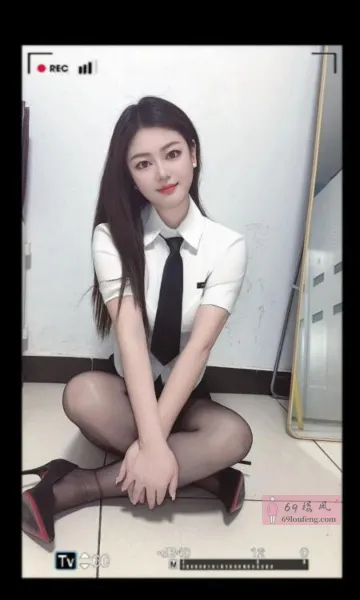 雨花OL秘书制服恋恋 - 湖南-长沙 楼凤实拍第3张