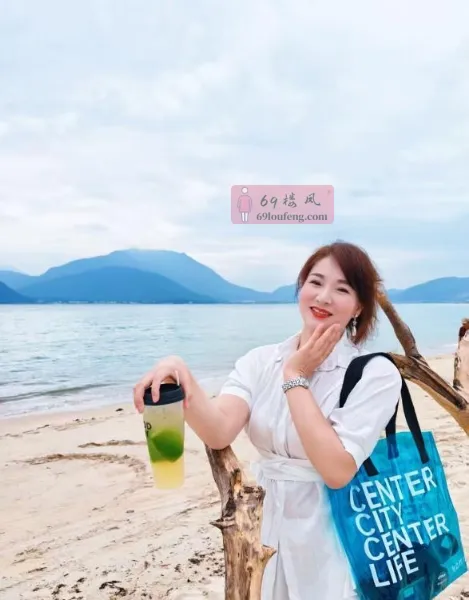 丰满西湖少妇沐晴 - 浙江-杭州 楼凤实拍第2张