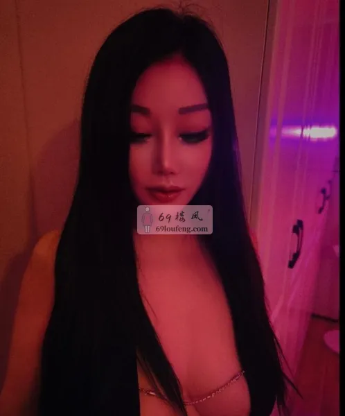 服务系女王 - 四川-成都 楼凤实拍第2张