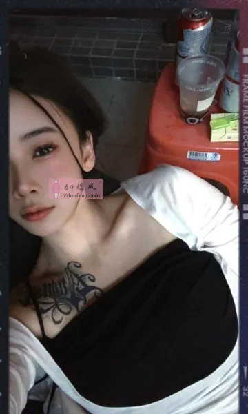 惠城舌吻旗袍骚女 - 广东-惠州 楼凤实拍第2张