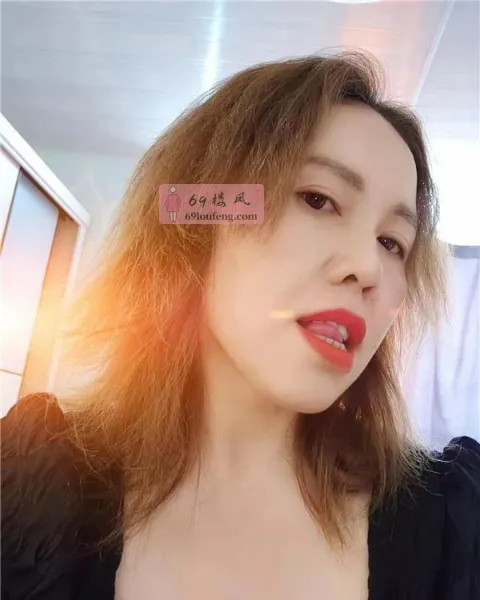 南站附近风韵熟女 - 江苏-南京 楼凤实拍第1张