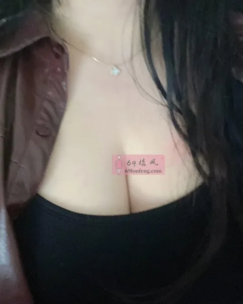 三通肥美熟妇 - 湖北-武汉 楼凤实拍第3张