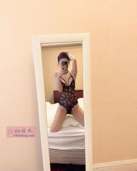 性感小魔女真真 - 江苏-苏州 楼凤实拍第4张