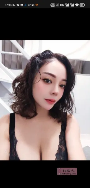 短发御姐linda - 四川-成都 楼凤实拍第3张