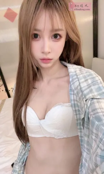 服务系制服多的御姐 - 江苏-无锡 楼凤实拍第2张