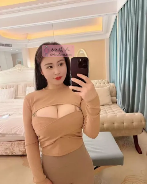 大胸骚妹 - 江苏-苏州 楼凤实拍第1张