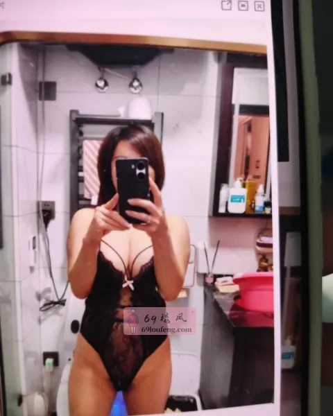 南通市区四川熟女 - 江苏-南通 楼凤实拍第3张