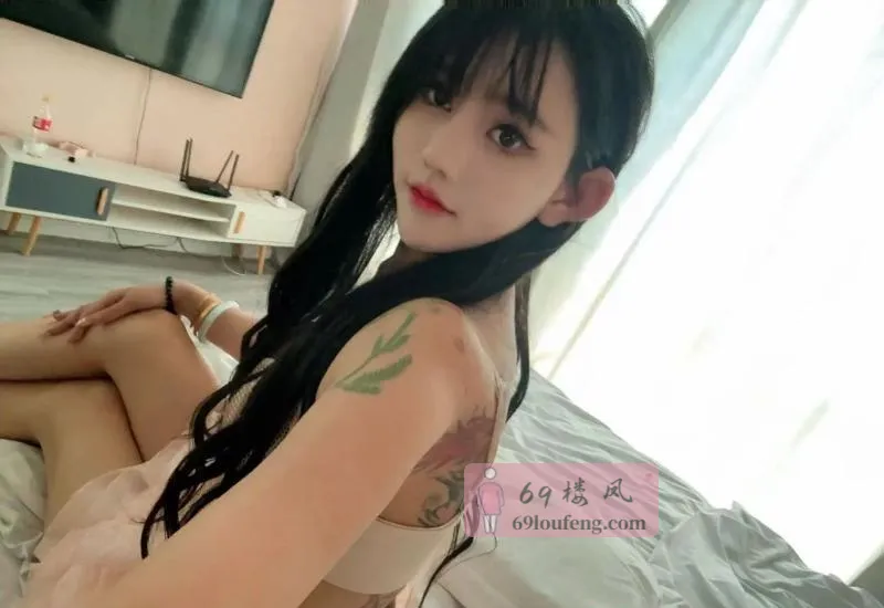 纹身女孩 - 天津-河西区 楼凤实拍第1张