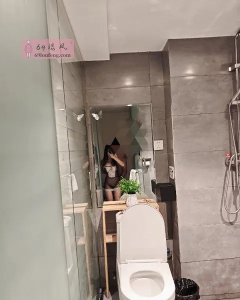 大波大E研究生兼职 - 四川-成都 楼凤实拍第1张