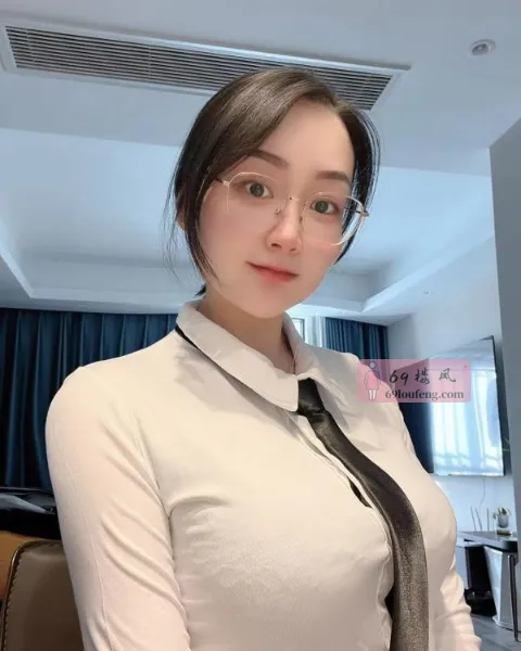 太仓大胸妹 - 江苏-苏州 楼凤实拍第2张