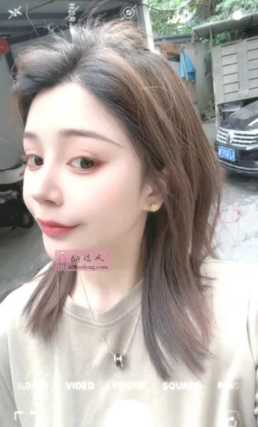 中项丢丢 - 江苏-南京 楼凤实拍第1张