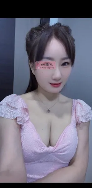 蜜桃小姐姐 - 广东-深圳 楼凤实拍第1张