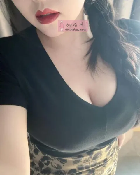 苏州妩媚大胸老师 - 江苏-苏州 楼凤实拍第3张