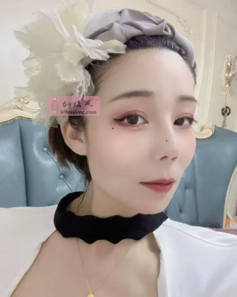 新吴区香香小姐姐 - 江苏-无锡 楼凤实拍第1张