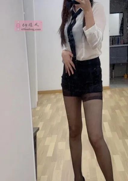 昆山超华长腿美女 - 江苏-苏州 楼凤实拍第1张