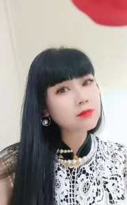 四川 - 成都 资深老司机分享：五根松淑女 现场图