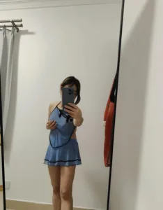 【独家】广东 - 广州 老师 打卡风骚珠珠 内部实拍