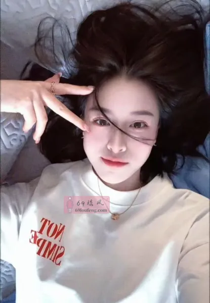 短发气质御姐 - 上海-长宁区 楼凤实拍第2张