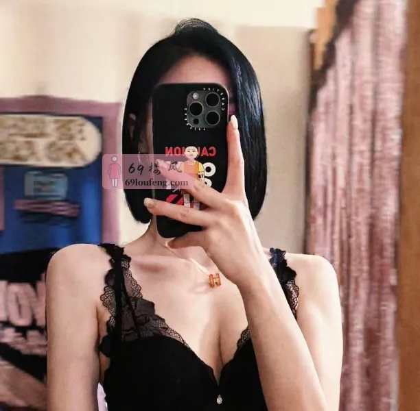 短发气质御姐 - 上海-长宁区 楼凤实拍第4张