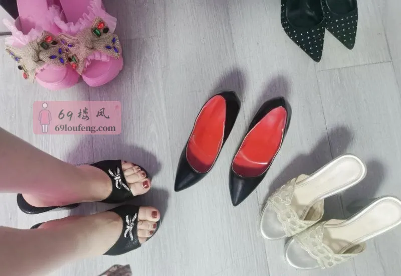 东北纹身少妇 - 四川-成都 楼凤实拍第3张