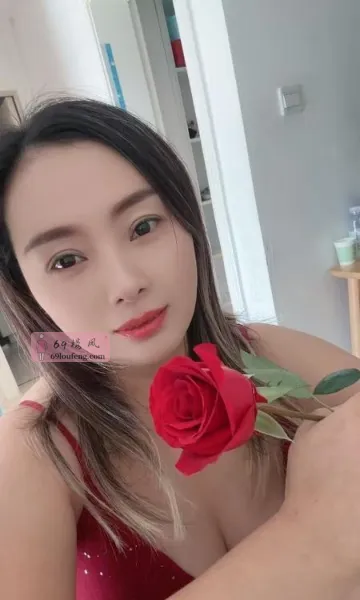 服务型浪人妻 - 江苏-苏州 楼凤实拍第2张