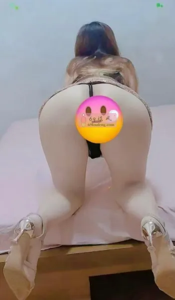 二返风骚少妇 - 广东-广州 楼凤实拍第1张