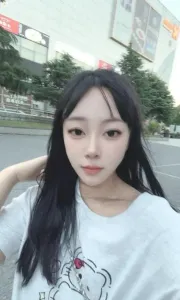 【实拍】上海 - 松江区 上海松江美女小雨 个人展示图