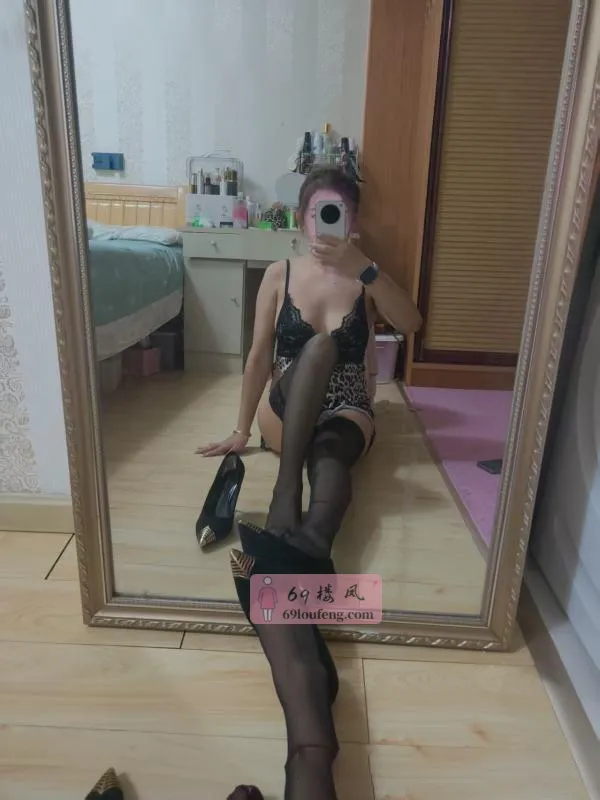 金陵小区少妇 - 江苏-南京 楼凤实拍第2张