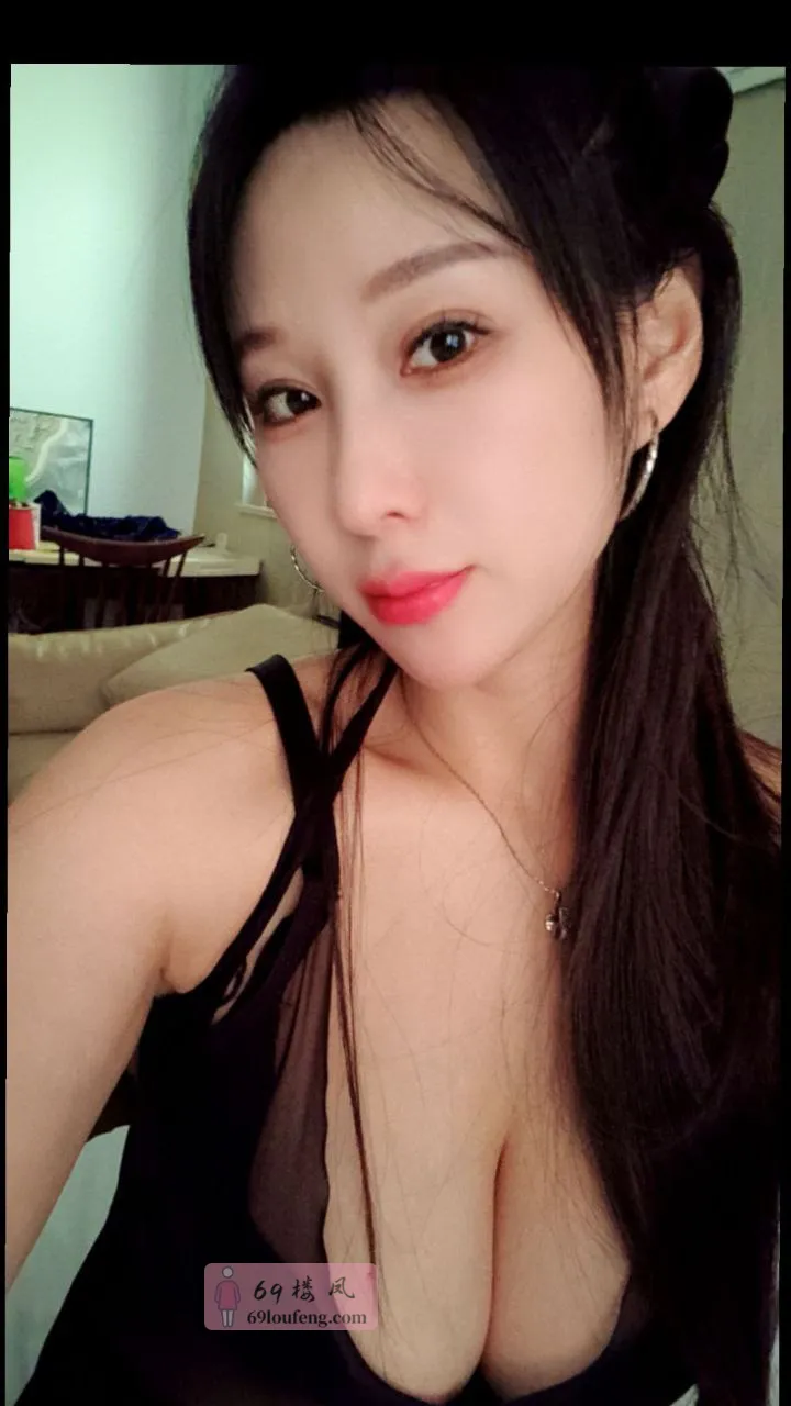 蜂腰巨乳的极品小少妇 - 江苏-苏州 楼凤实拍第3张