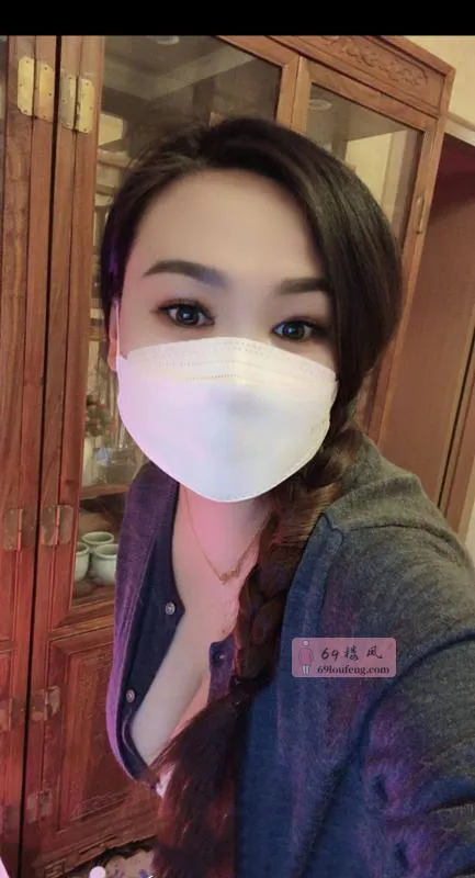 胸超大的骚熟女 - 四川-成都 楼凤实拍第2张