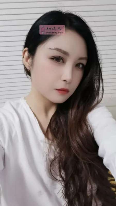 萧山宝龙大胸妹 - 浙江-杭州 楼凤实拍第3张