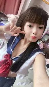 点击查看 湖南 - 长沙 雨花区萝莉冰儿 更多实拍详情