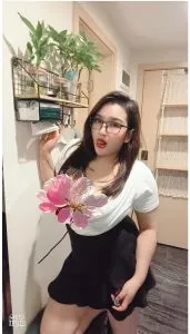 点击查看 广东 - 广州 广州大奶牛米娜 更多实拍详情